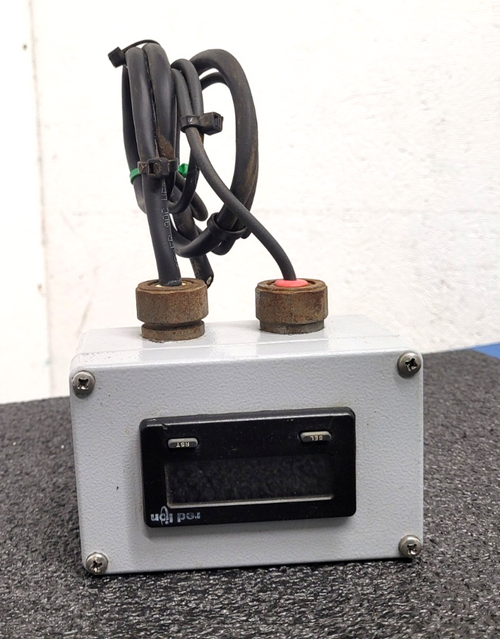 Red Lion CUB 5 Timer Counter 9-28VDC Cast Aluminum Waterproof Electrical Box
