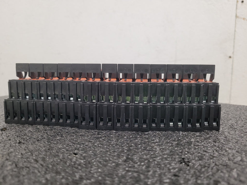 Lot of 13x SIEMENS RT424024 Relay LZX: RT 78625 Base 24VDC Type 42 Indicator DIN