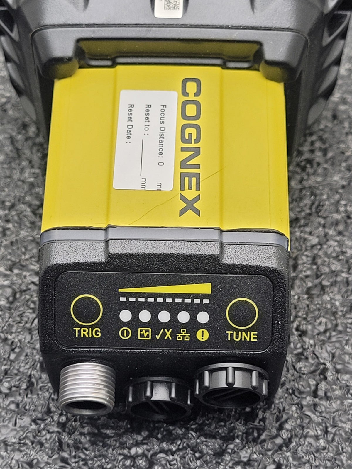 Cognex DM374X-M  1/1.8" CMOS 8.9mm Fixed Mount Bar Code Reader w/new Torch Light