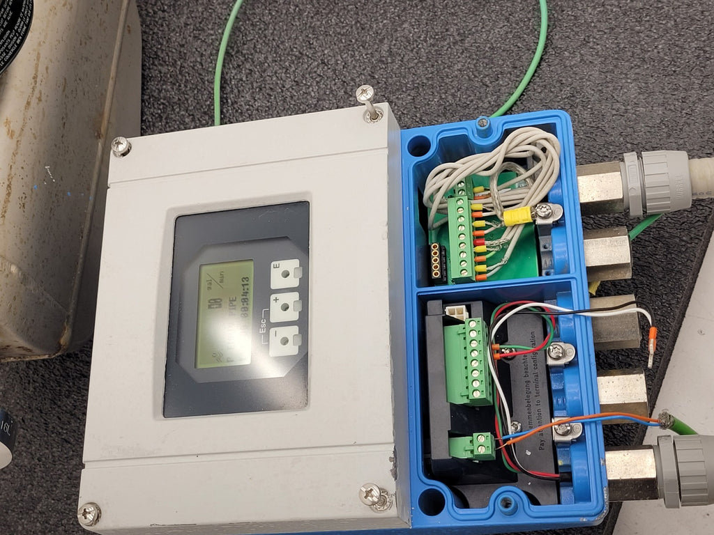Endress+Hauser PROMASS S Mass Flowmeter 83S15-1DL7/0 Flow Controller +XMTR B [7]