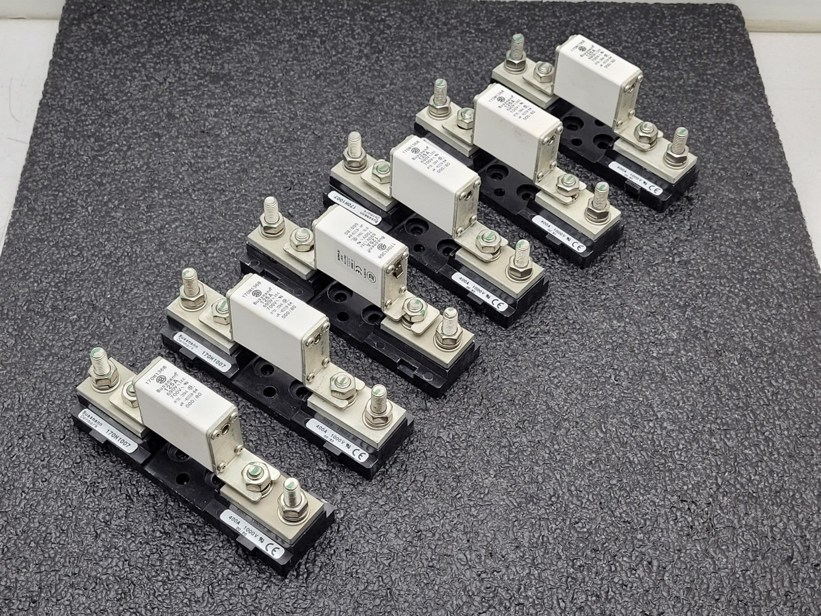 Lot of 6 Bussmann Buss 170M1368 125A 690V Fuse w/ 170H1007 Base 400A 1000V