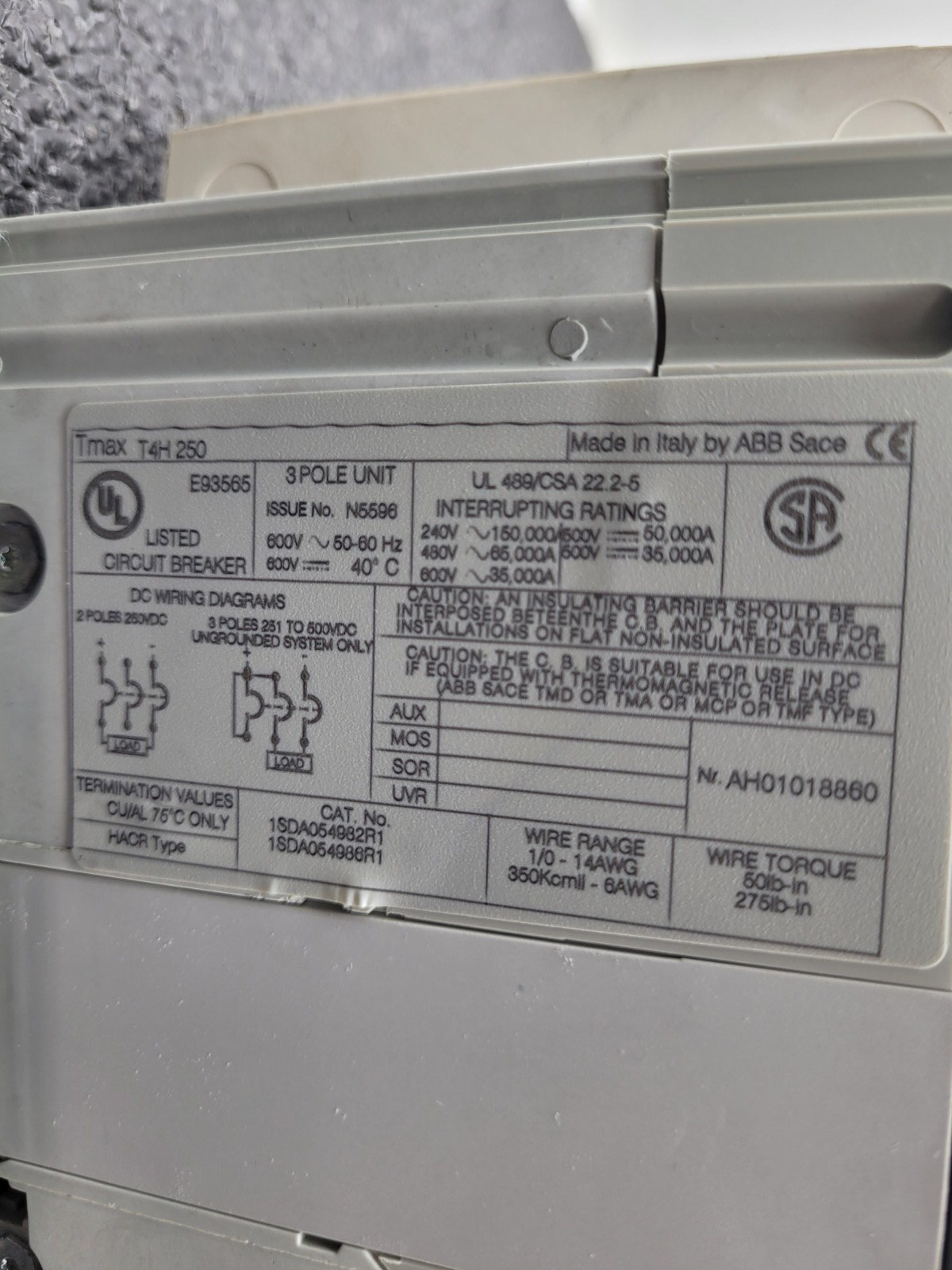 ABB TMAX T4H250 CIRCUIT BREAKER 125A  440VAC 65KA.