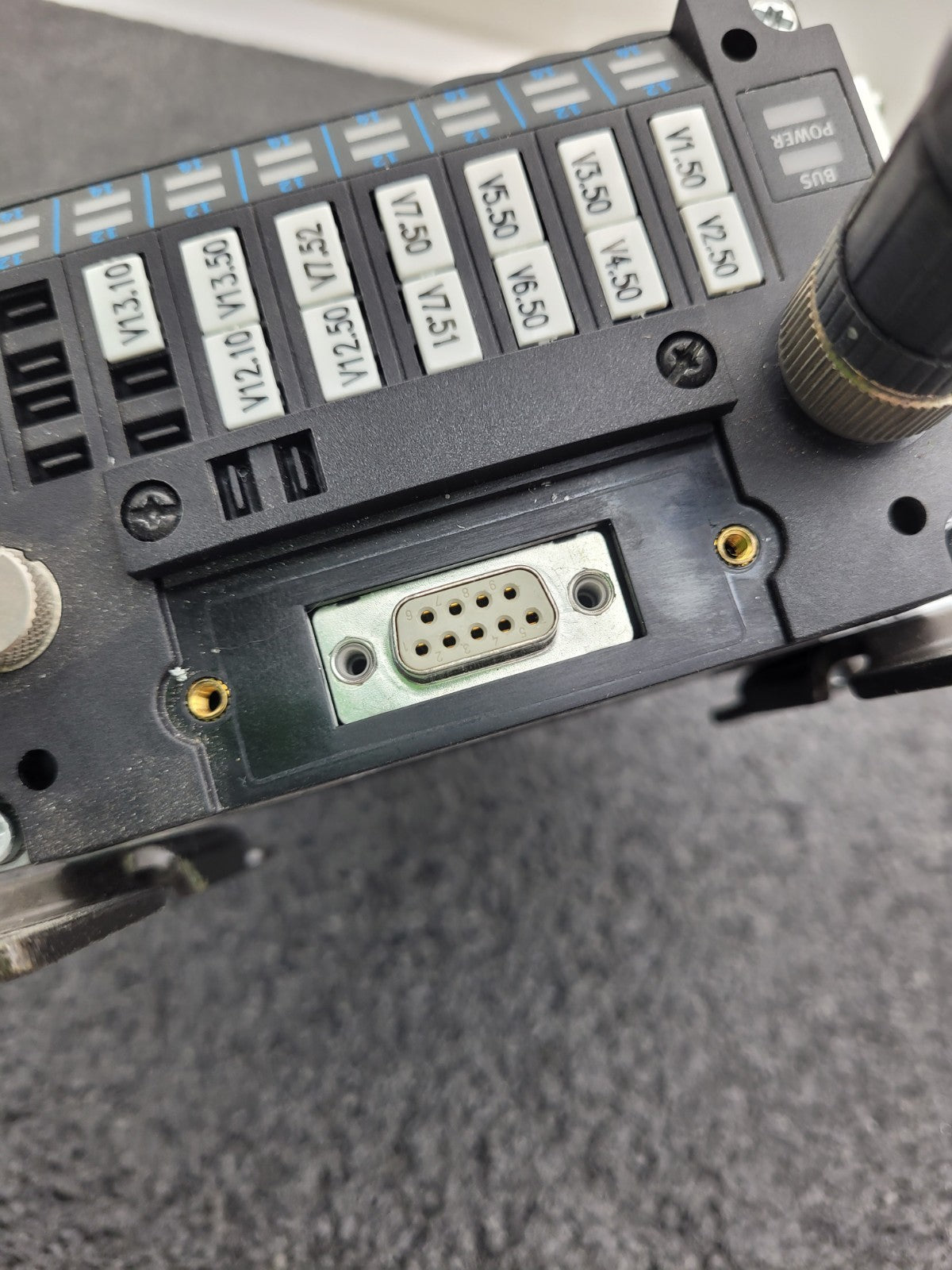 FESTO 8 Valve Pnumatic Solenoid Block CPV10-GE-DI01-8 165809 + CPV10-VI 18200