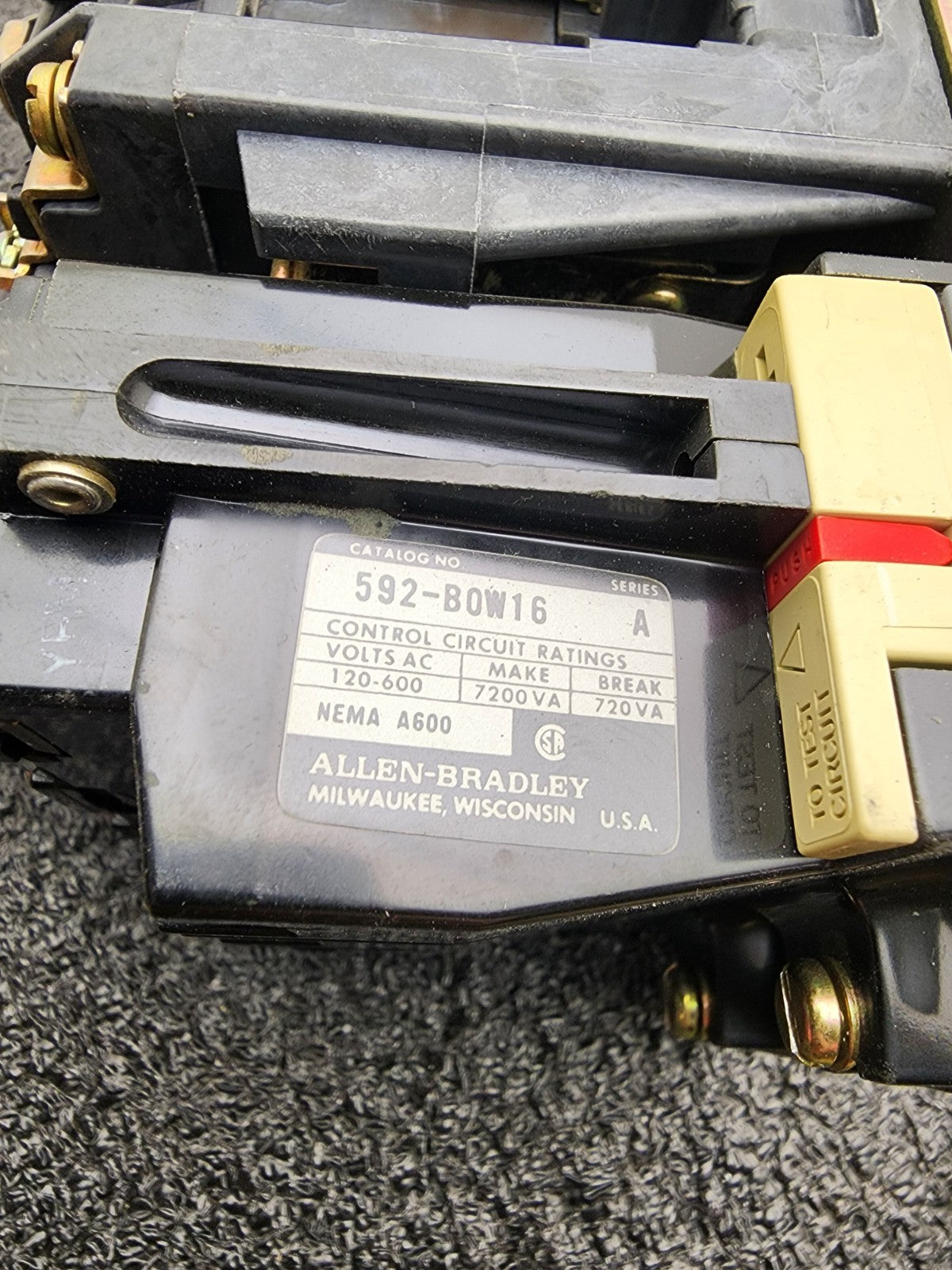 Allen Bradley 509-BOD Contactor 120VAC Coil 592-B0W16 Overload Relay 595-A Aux
