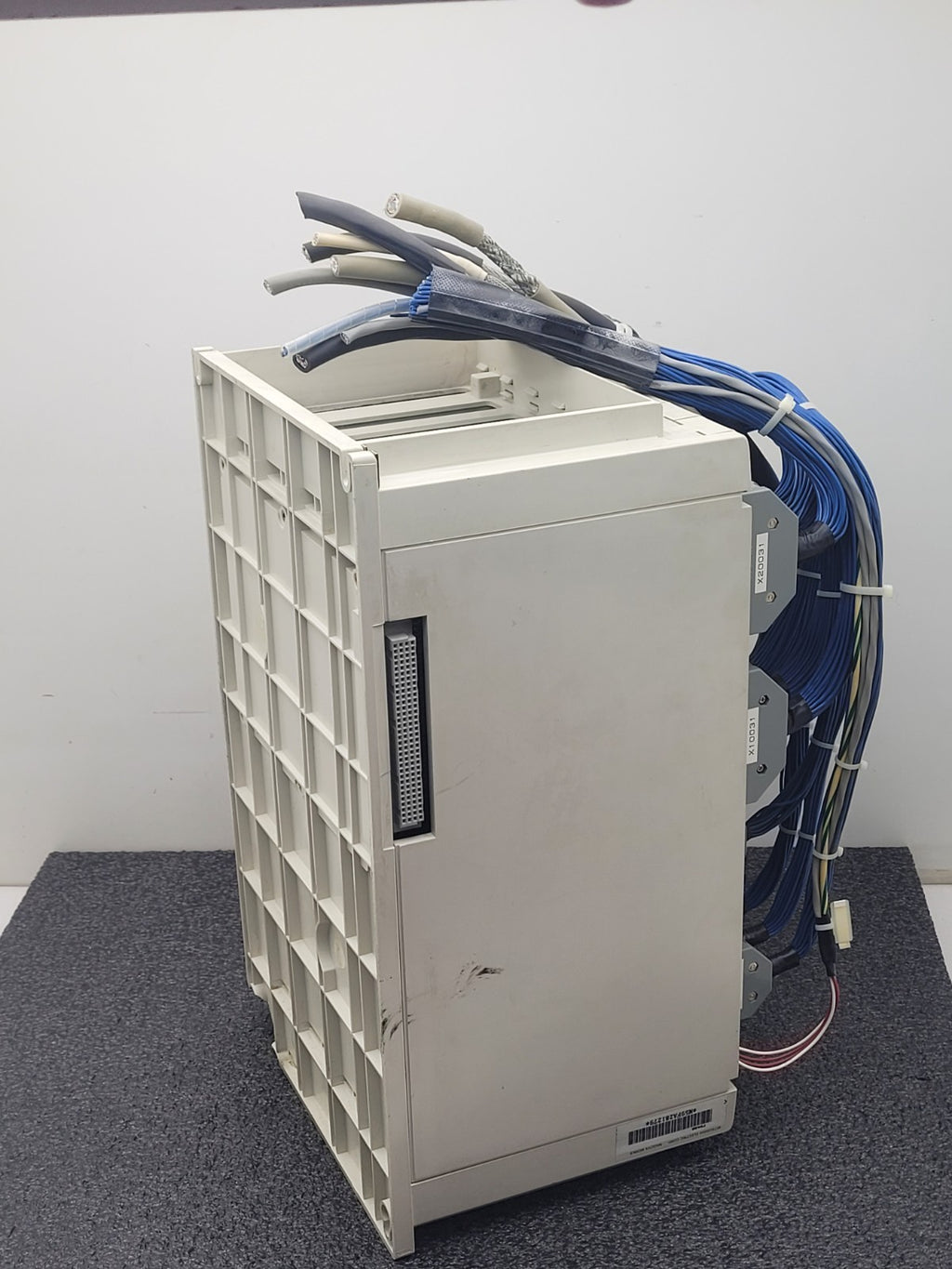 MITSUBISHI FCA545MHY Numerical Control CNC Computer Working Pull QX141 QX524