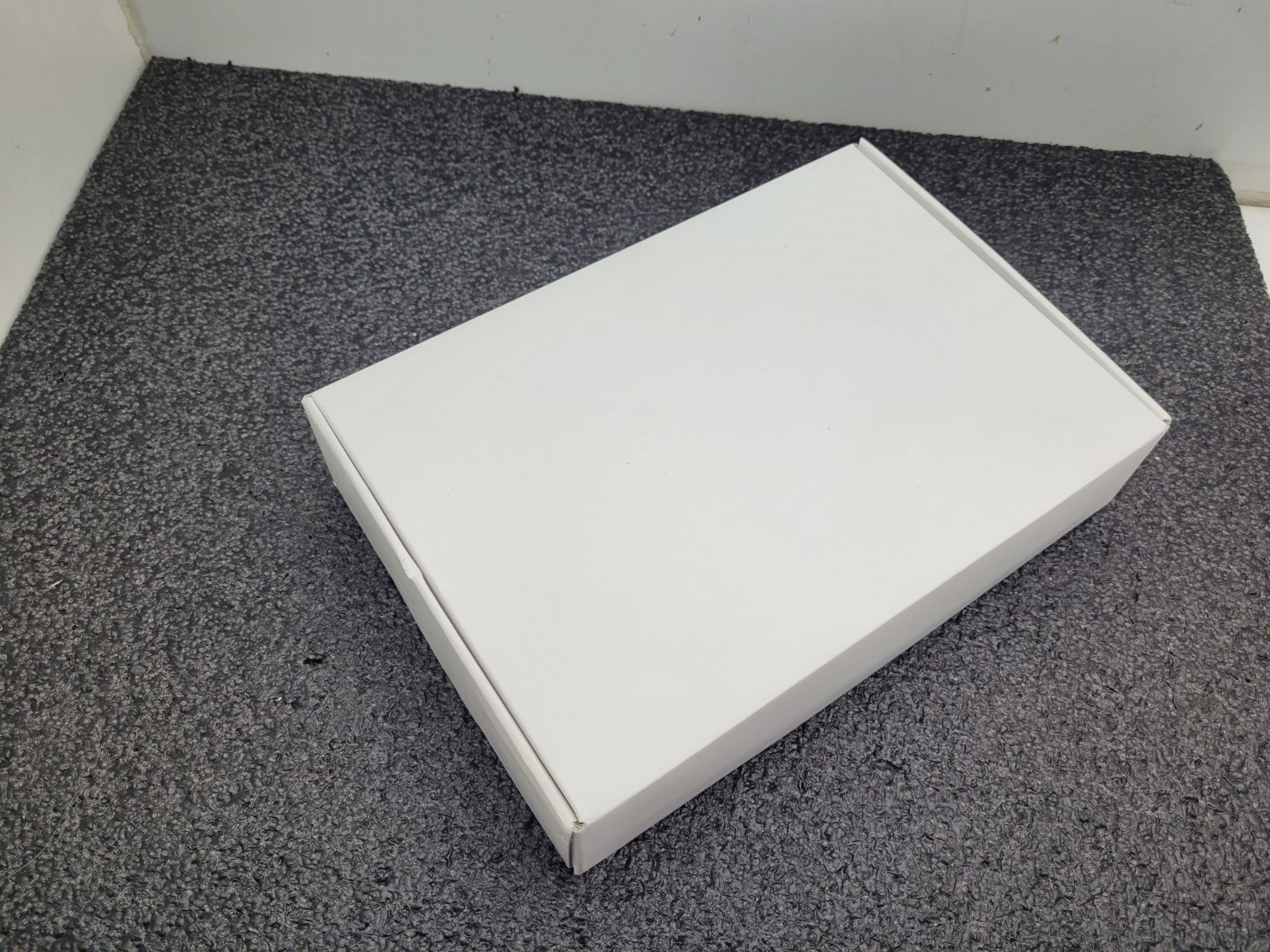 DMA-EI-200 By Cognex CNX-CL210G-10U Monitoring Tool Edge Fanless Industrial PC