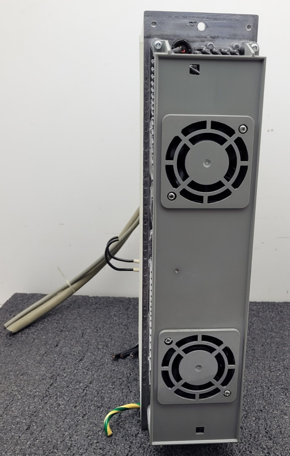 Mitsubishi Electric MDS-C1-V1-45 200V Servo Drive Module 2020 Date Code