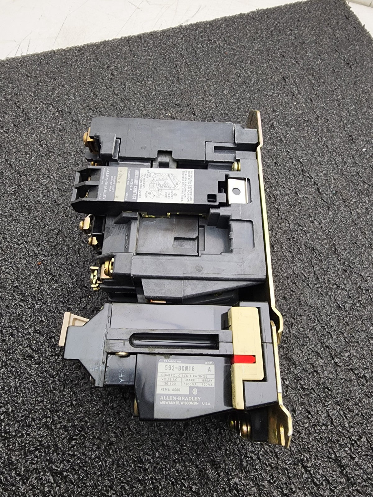 Allen Bradley 509-BOD Contactor 120VAC Coil 592-B0W16 Overload Relay 595-A Aux