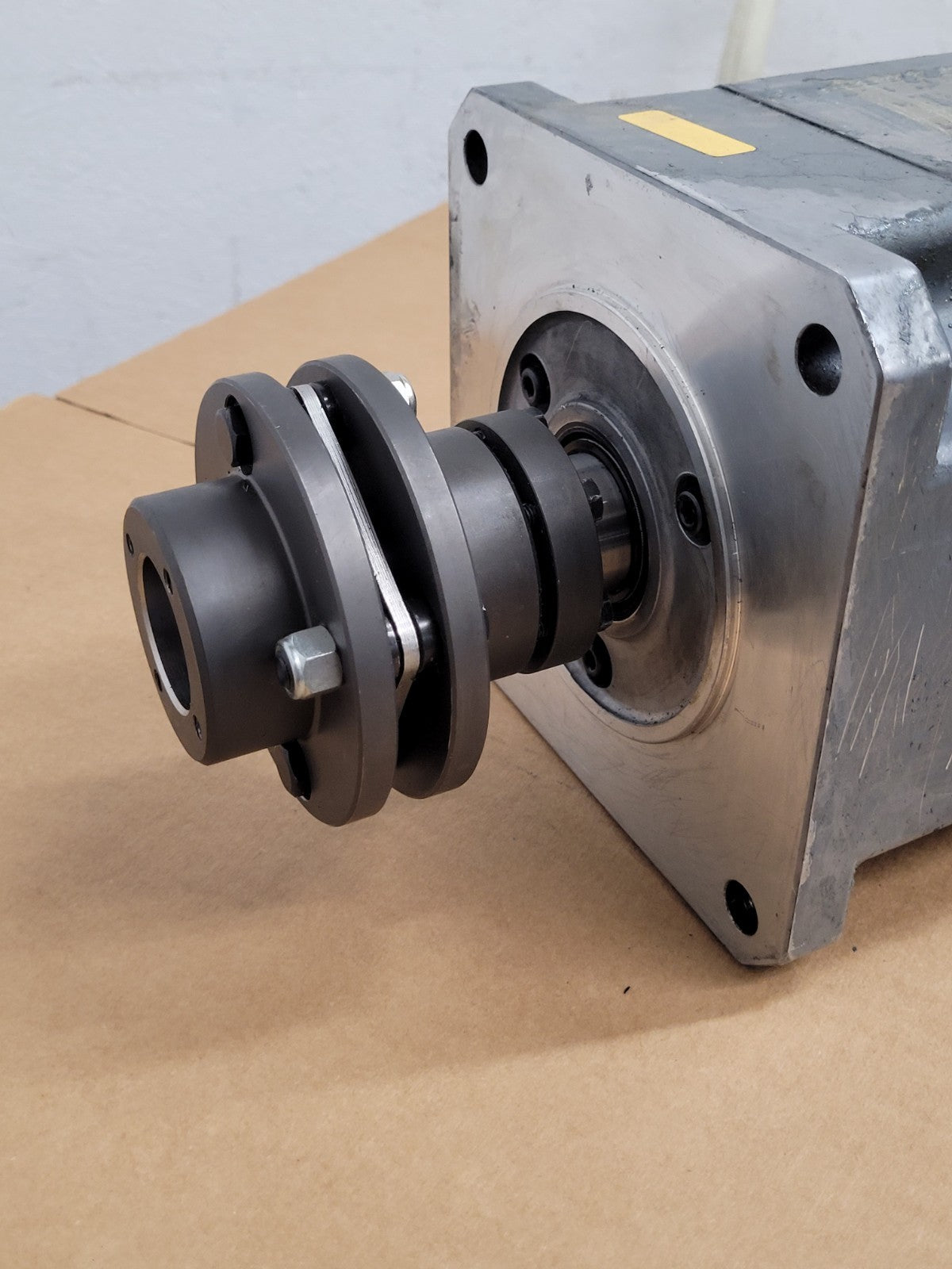 Mitsubishi HA203NC-S 3.5kW 3000RPM 170V 100Hz AC Servo Motor Unit A
