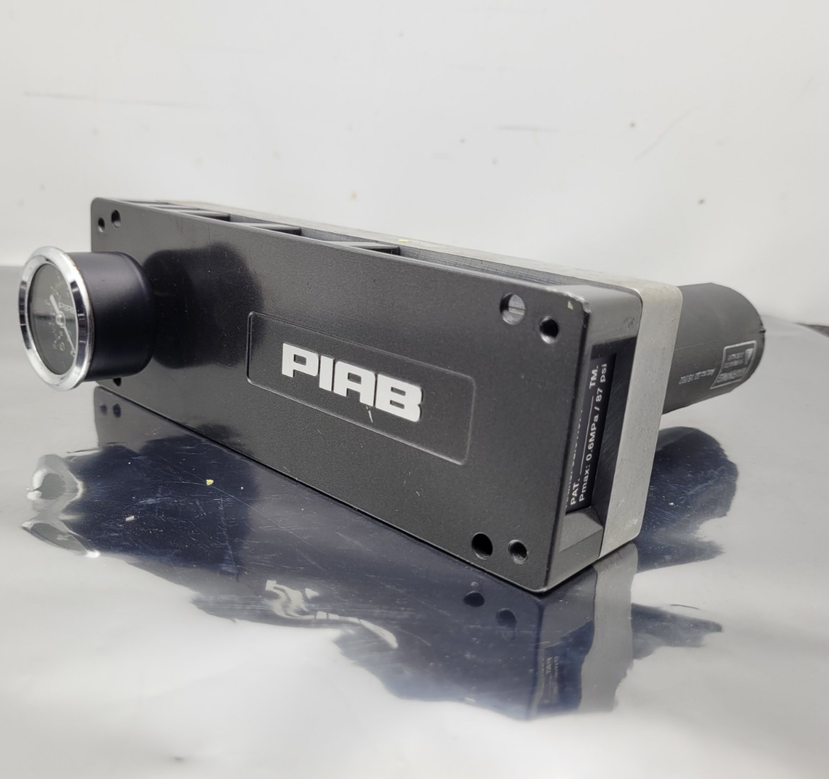 MLD 25 MK I Piab  Classic Vacuum Pump Generator Muffler 0.6 MPA 87 PSI B2