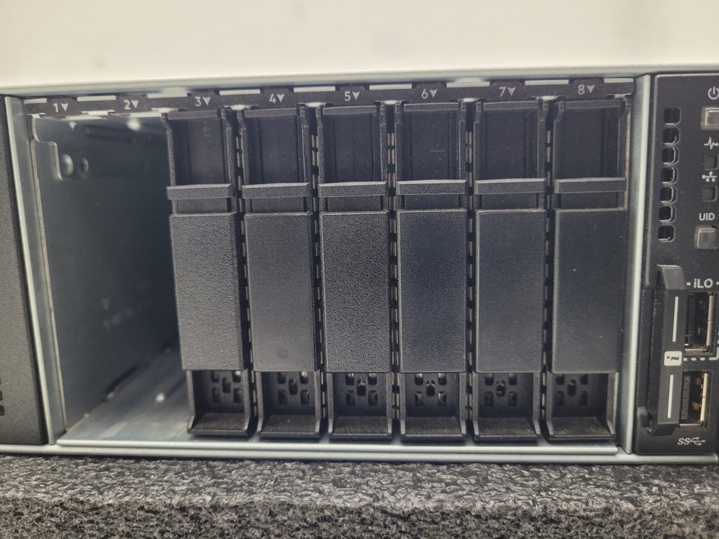 HPE ProLiant DL385 G10 2x AMD EPYC 7251 32GB RAM P408i-a SR 2U Server 8 Bay SFF