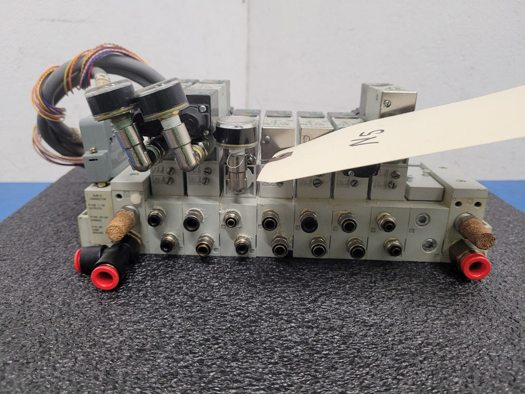 Numatics 7x Valve Solenoid 041SA400M0000F 4x Regulated Pneumatic Manifold N5