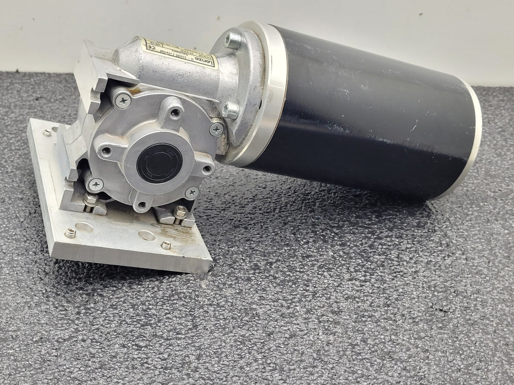 Lenze Right Angle Gear Motor SSN40-1GVAR-063C22 + 15:1 Gearhead SSN40-1FVAR
