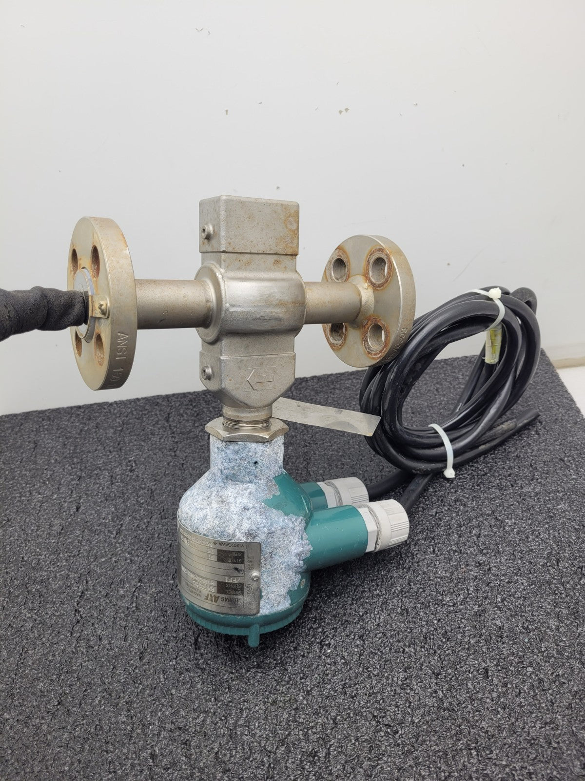 YOKOGAWA ADMAG AXF Magnetic Flowmeter AXF015C 15MM 1/2" 2014 Flange Mount S1
