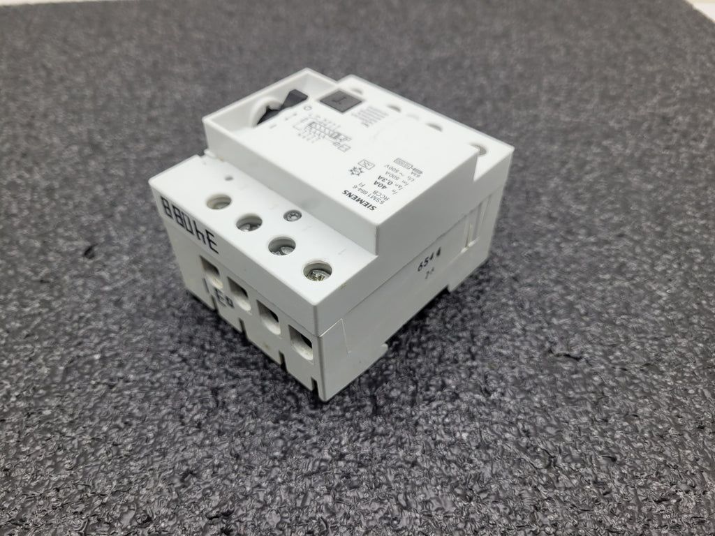 Siemens 5SM1 654-6 RCCB FI Residual Current Operated Circuit Breaker 4-pole 40A