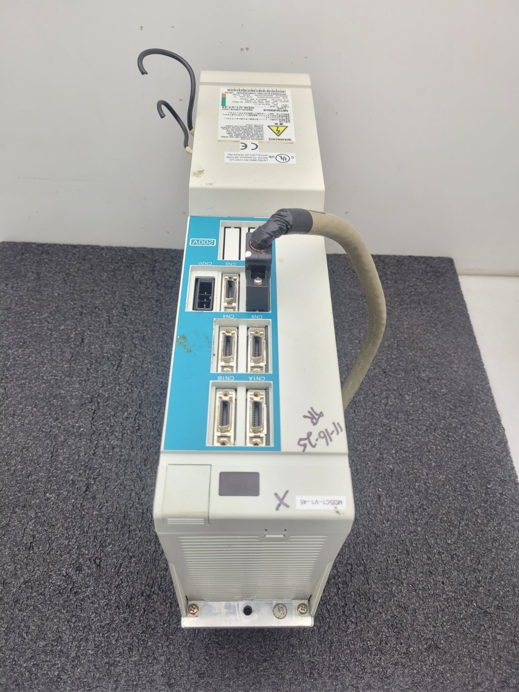 Mitsubishi Electric MDS-C1-V1-45 AC 3-Phase Servo Drive Unit 4.5kw