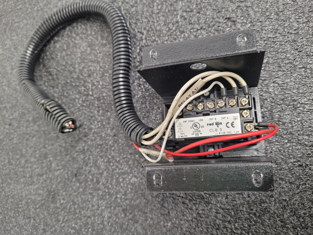 Red Lion CUB5 Timer Counter 9-28VDC With Standoff Mount