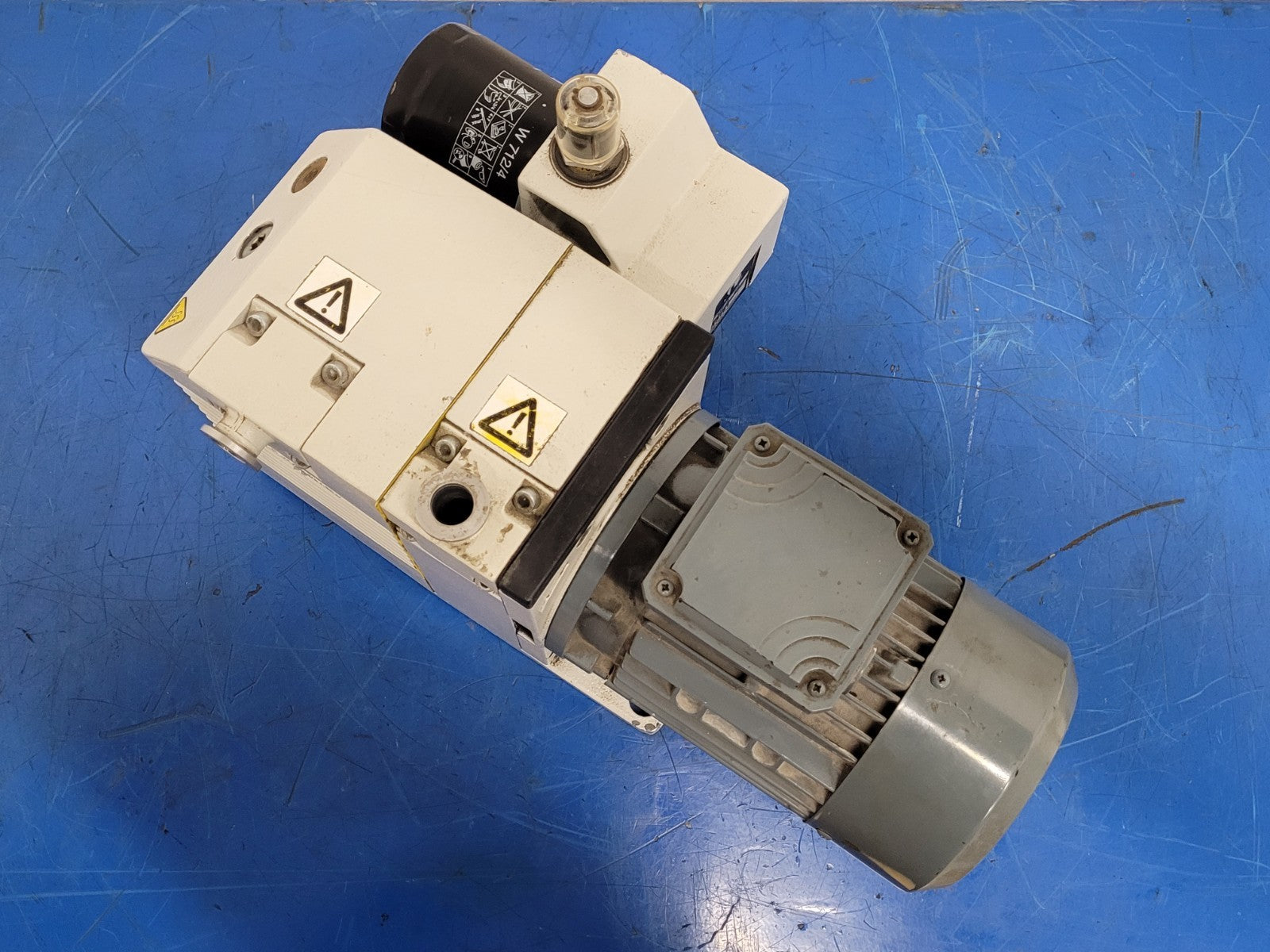 Leybold Trivac Rotary Vane Vacuum Pump D4B Load Tested Good 240/480VAC 1/3HP [B]