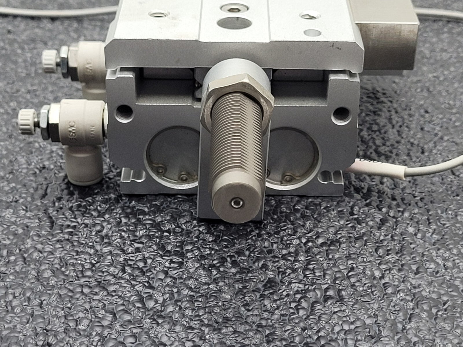 2x TPC NLCD20-20S-W8H Air Slide Pneumatic Linear Table Actuator 20mm Stroke