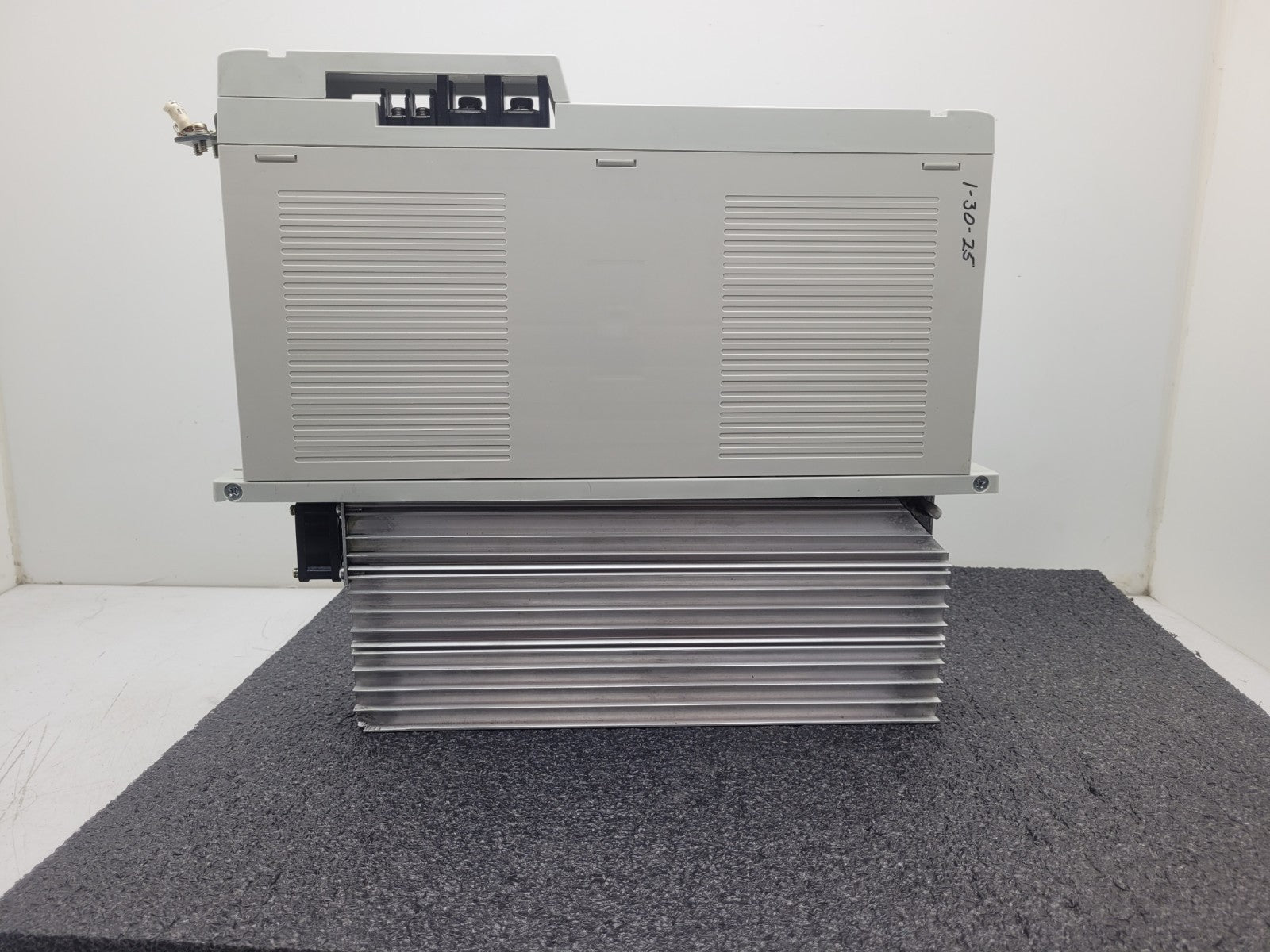 Mitsubishi Servo Drive  MDS-CH-V1-20 MELDAS AC Servo/Spindle MDS-CH 20A Control