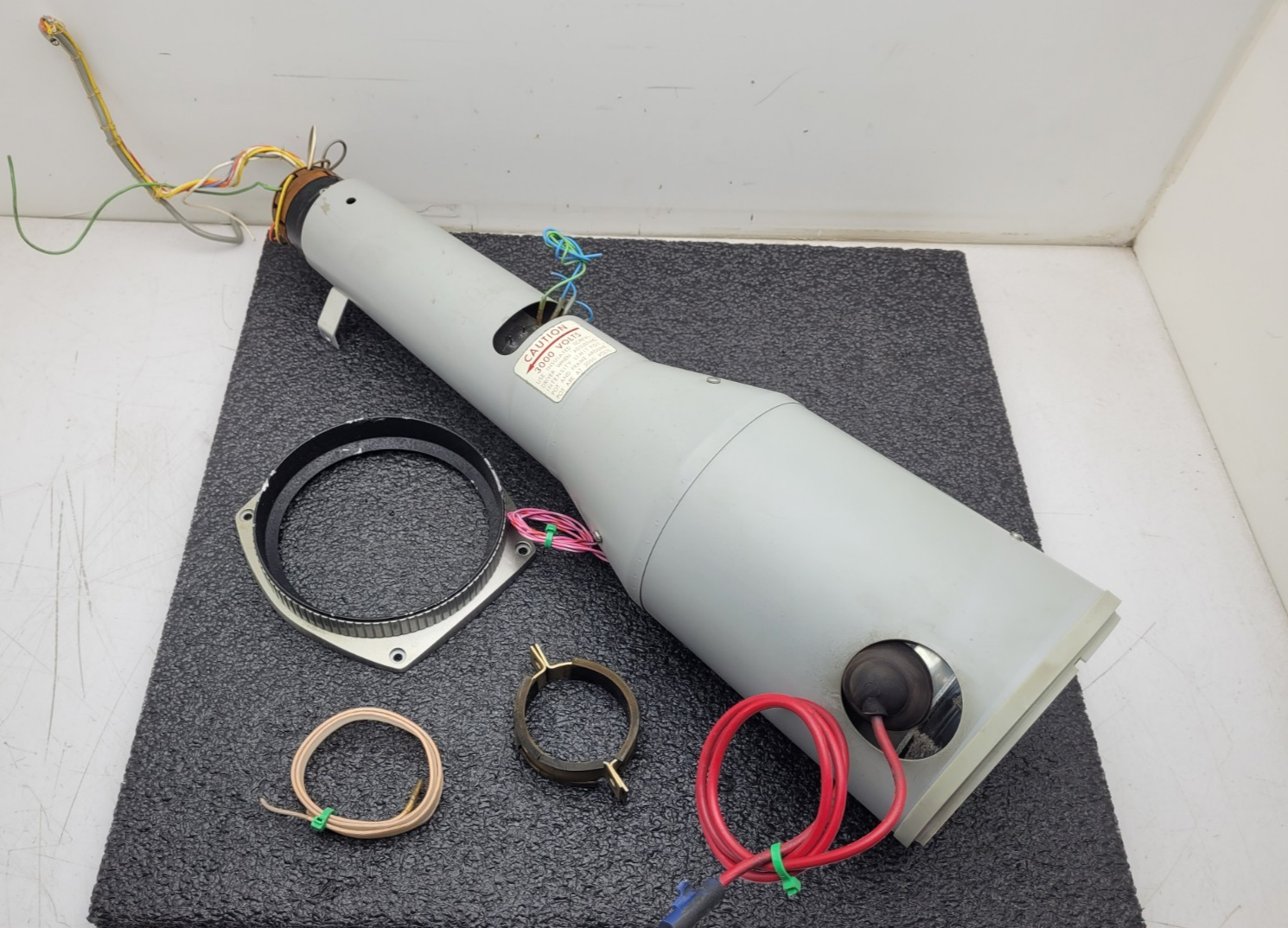 HP Hewlett Packard Vintage Round CRT 5" Oscilloscope Cathode Ray Tube
