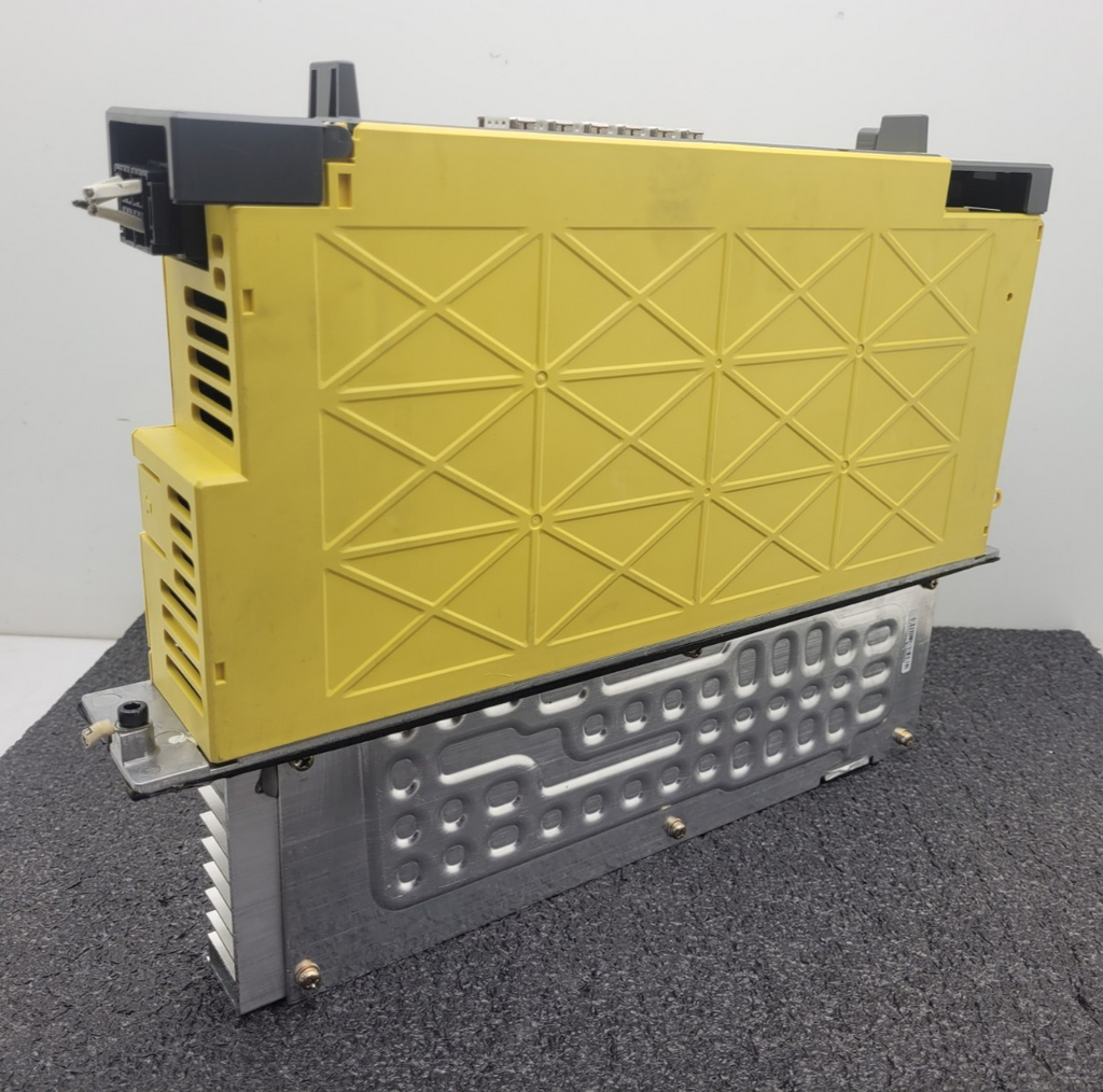 FANUC  aiSP 2.2 Servo Drive  A06B-6111-H002#H550 Servo Drive Module 2.7kW