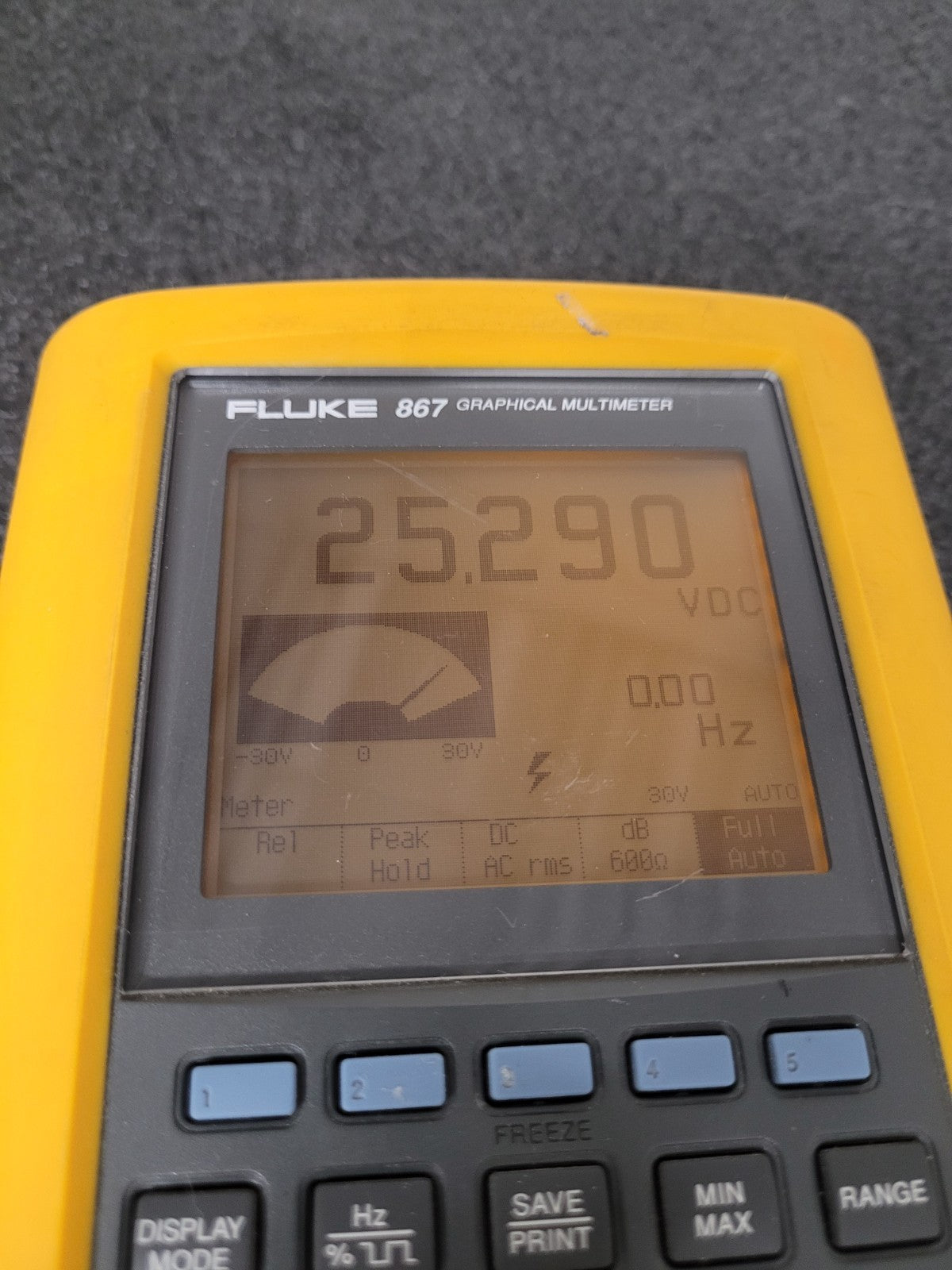 Fluke 867 Graphical Digital Multimeter 860 Series 867