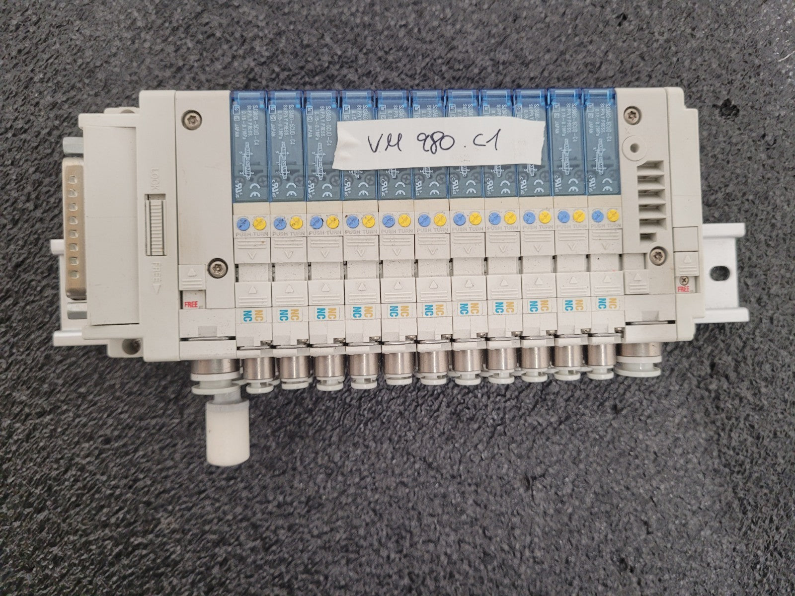 SMC SS5J3-60FD1-12M Valves 11x SJ3A60-5CUD-C4 Solenoid Stack DIN 0.15 ~ 0.7MPa