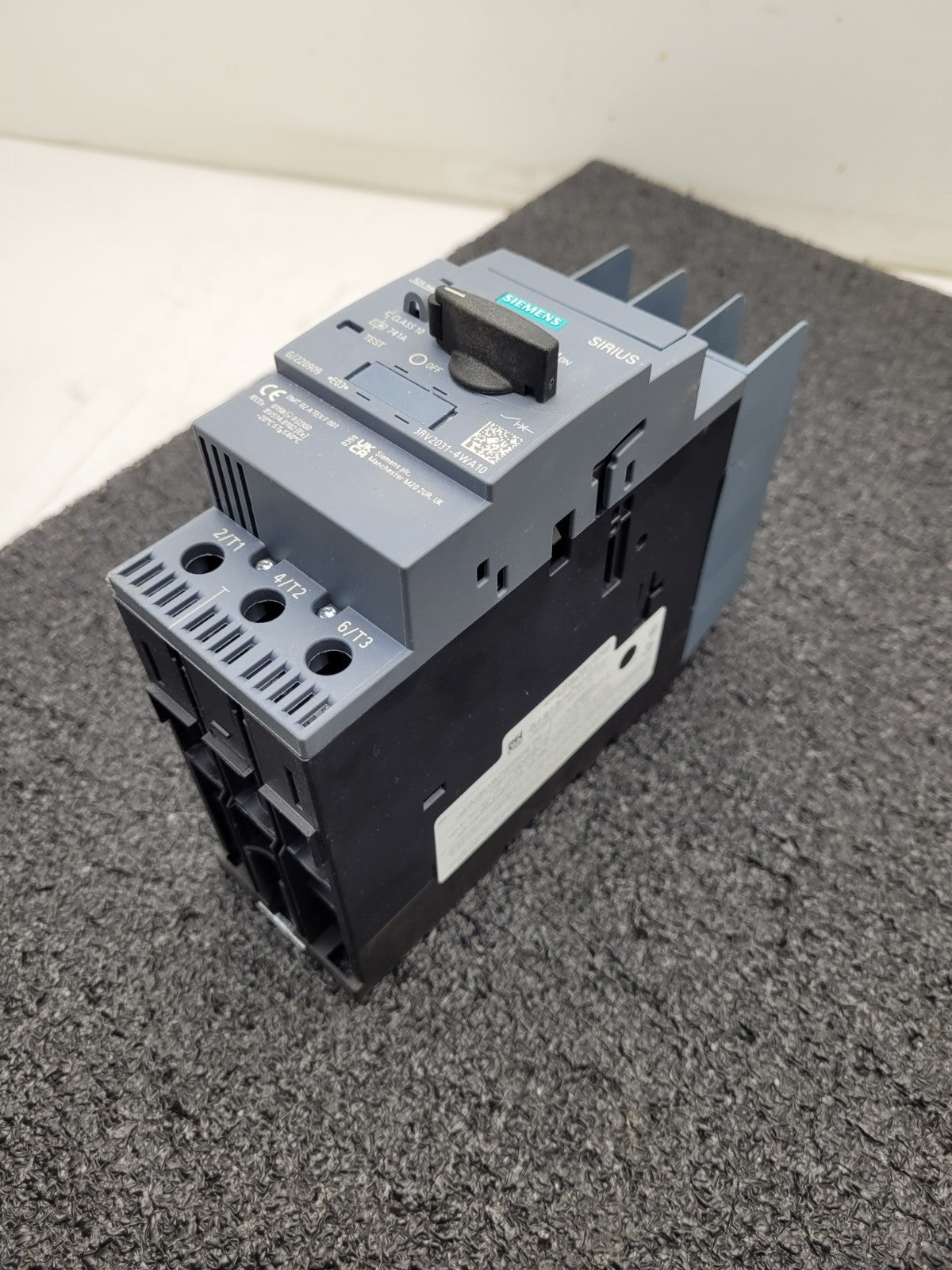 Siemens Sirius 3RV2031-4WA10 Motor Controller Circuit Breaker DIN Rail Mount