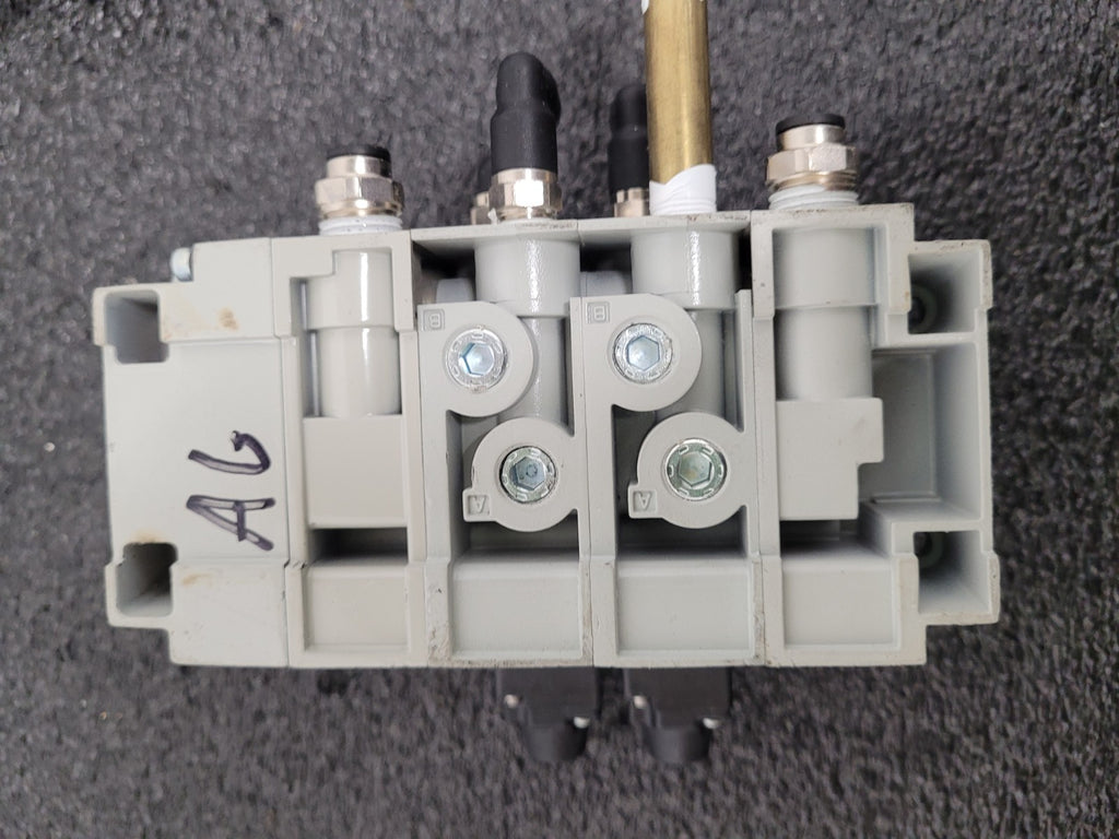 Numatics 5 Valve Solenoid 041SA400M0000F Pneumatic Manifold Set 3 Blocks DB25 B