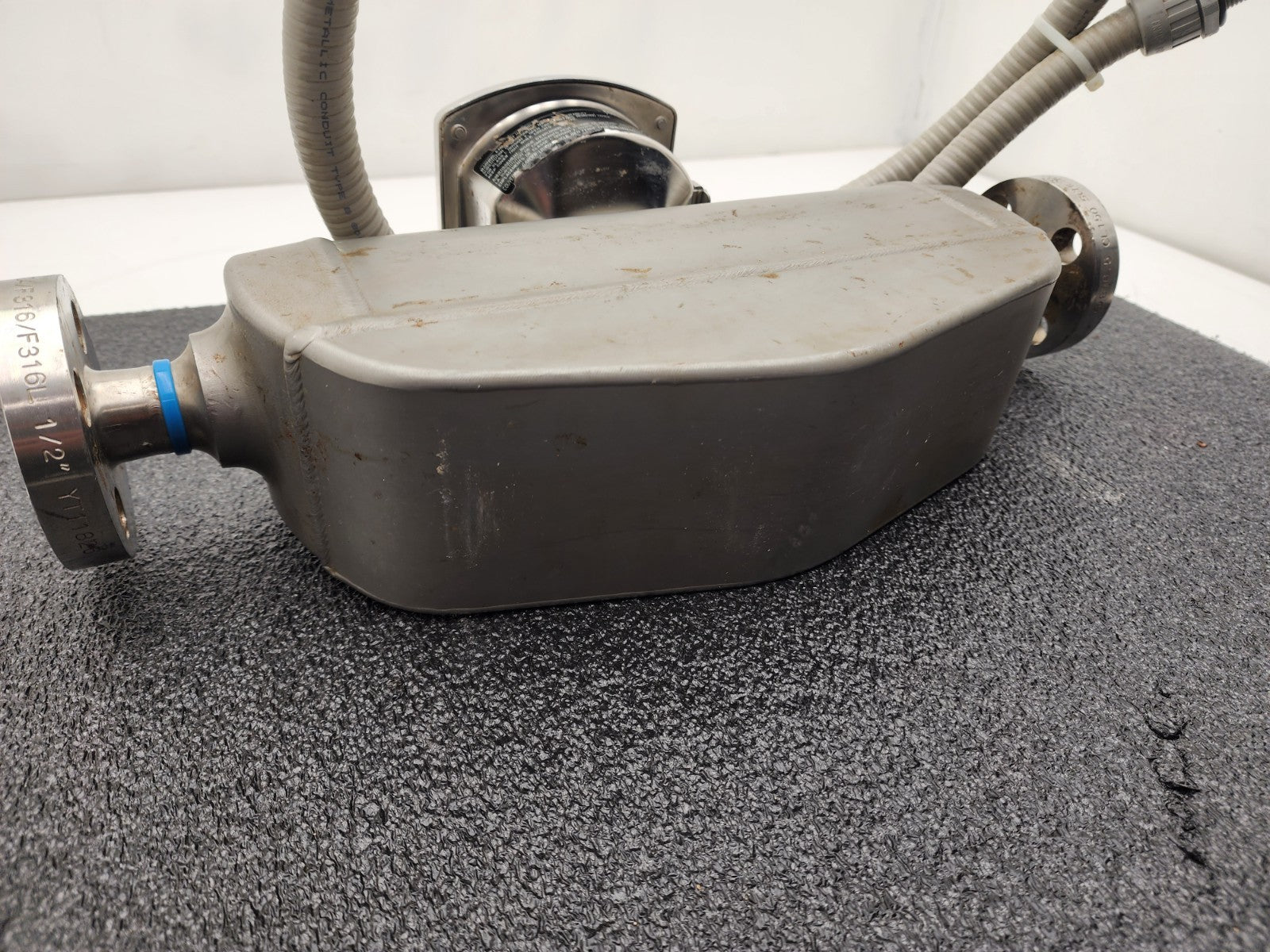 Endress+Hauser PROMASS S Mass Flowmeter 83S15-1DL7/0 Flow Controller Sensor 1/2"