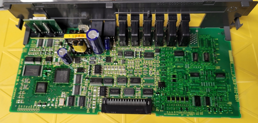 FANUC  aiSP 2.2 Servo Drive  A06B-6111-H002#H550 Servo Drive Module 2.7kW
