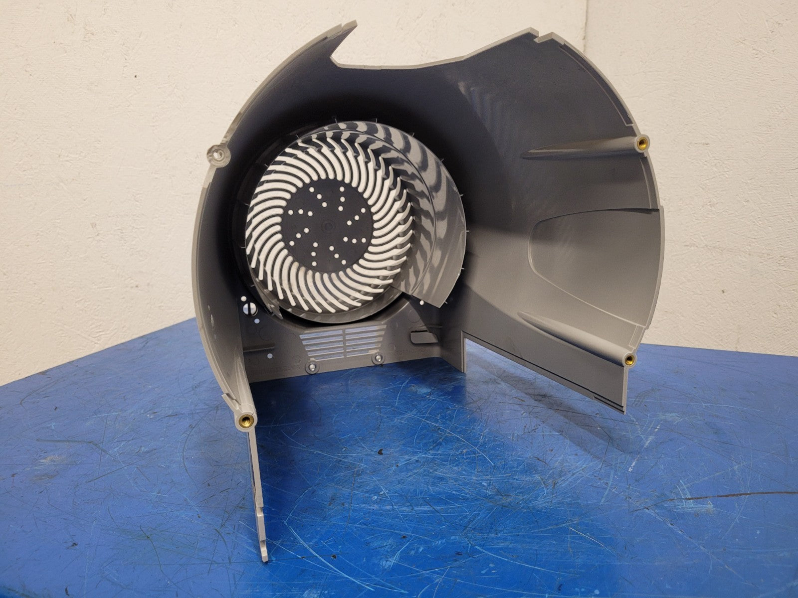 Agilent Technologies Dry Scroll Vacuum Pump IDP-15 X3815-64000 For Parts