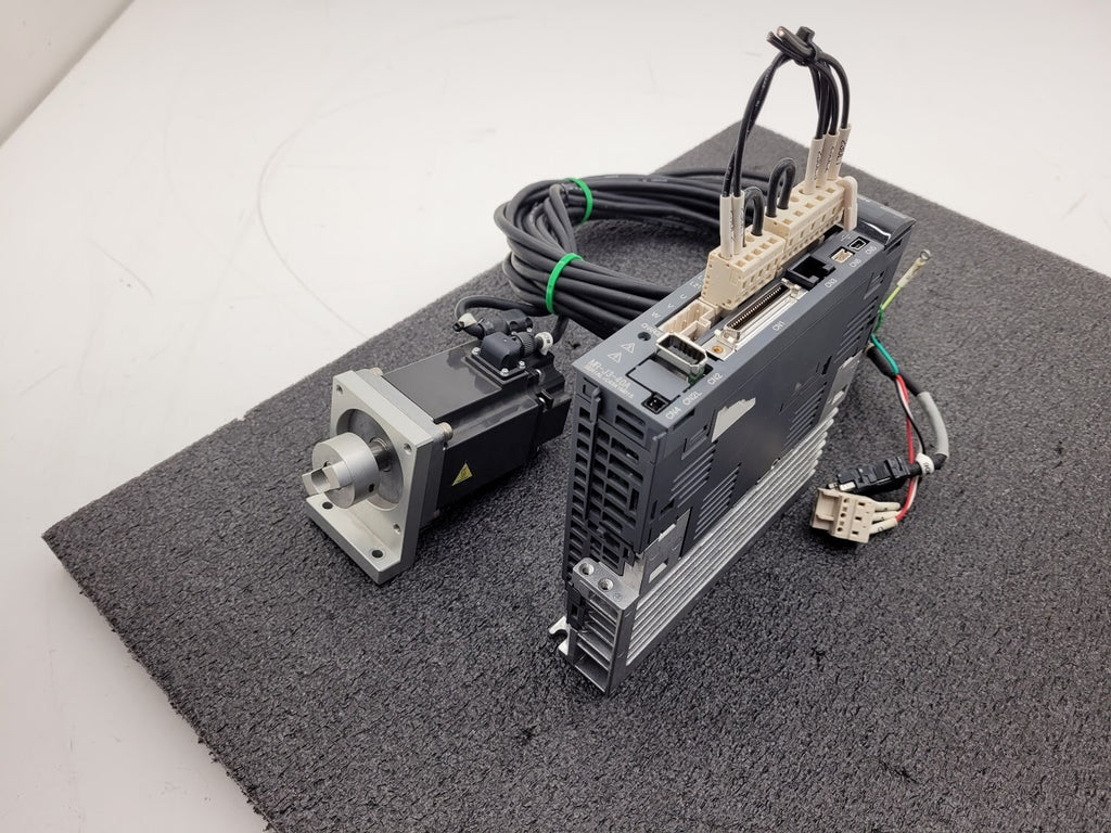 Mitsubishi 400W Servo Drive Amplifier HF-KP43 + MR-J3-40A 400W Servo Motor