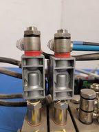 Burkert 413-G-1/4-B-PL-1/4 Pneumatic Solenoid 7 Valve Manifold 120VAC B