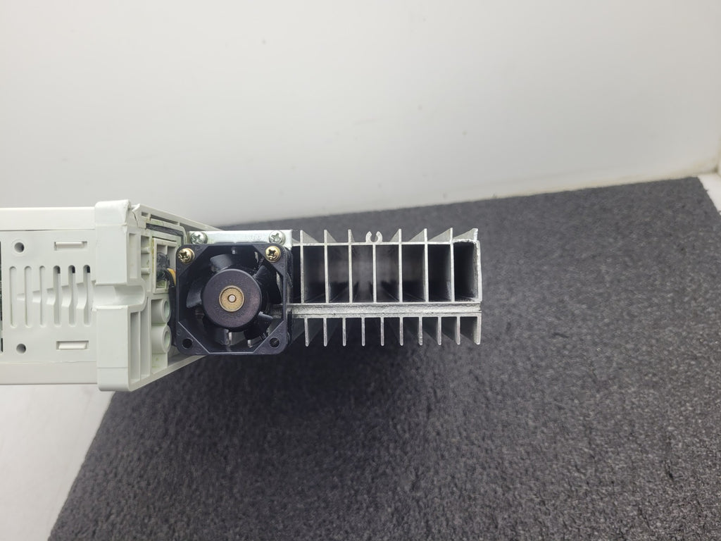 Mitsubishi Servo Drive  MDS-CH-V1-20 MELDAS AC Servo/Spindle MDS-CH 20A Control