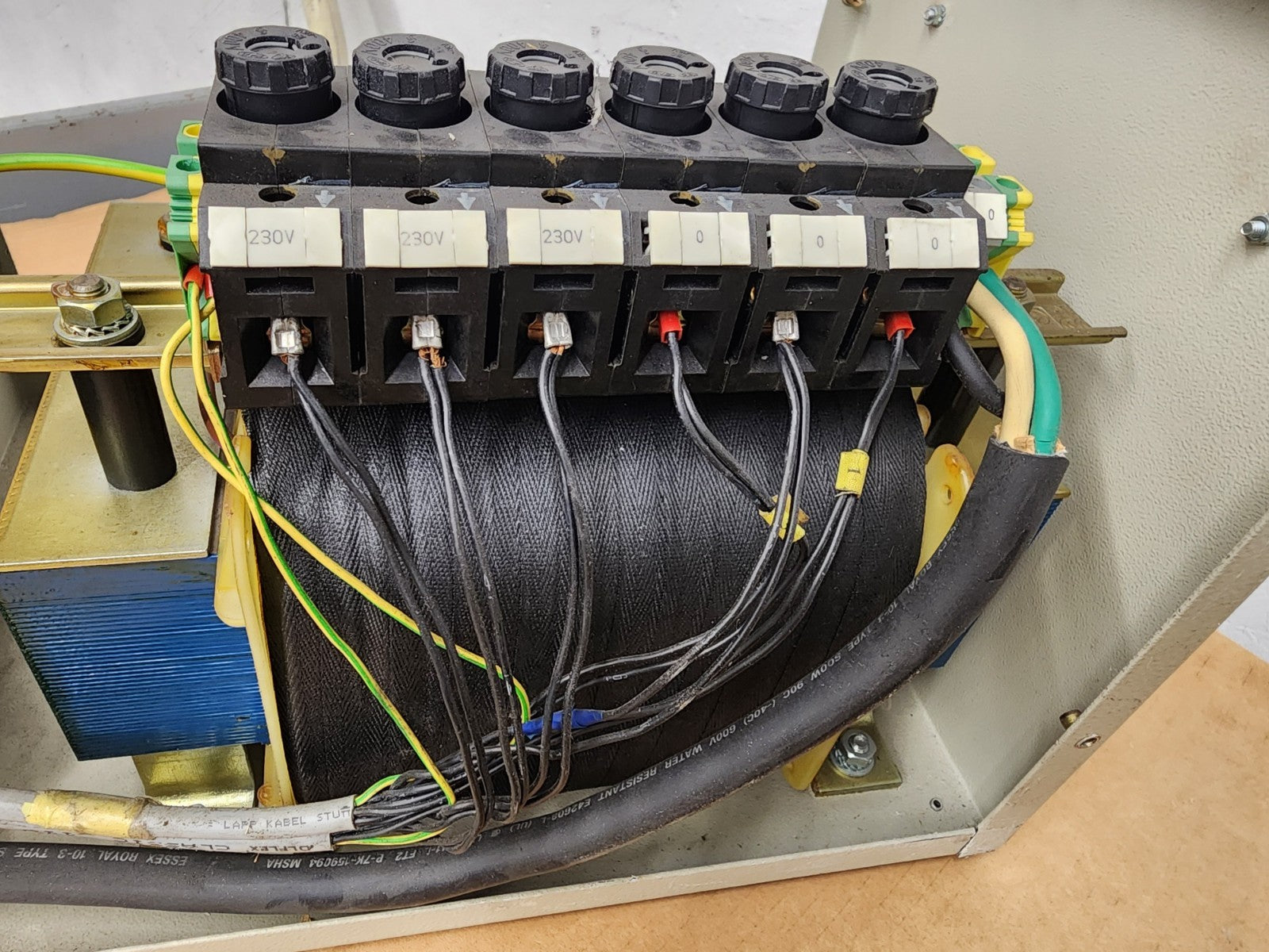 Muco Einphasen Isolation Transformer EN 61558-2-4 Transformer 6KVA 230V - 230VAC
