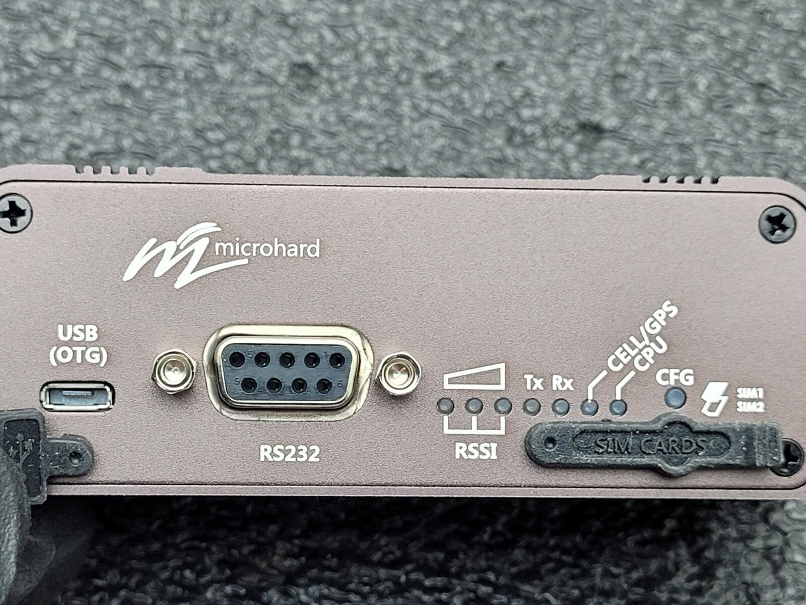 Microhard IPn4Gii-NA 4G LTE Dual SIM Dual Ethernet Serial USB Gateway POE