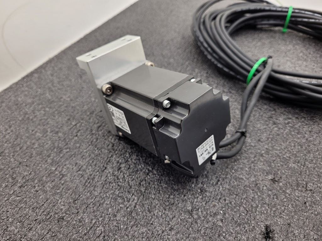 Mitsubishi 400W Servo Drive Amplifier HF-KP43 + MR-J3-40A 400W Servo Motor