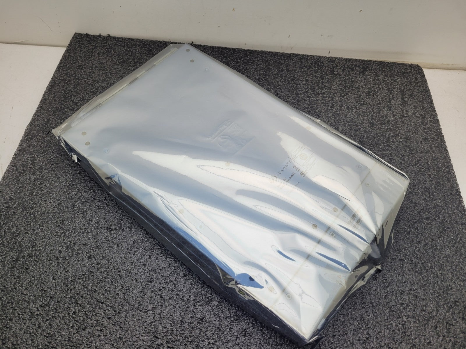 Dot Hill 58x5 4-CNC 1RM-NX3 8GB FRU PKG FRUKC81-01 Disk Array Controller