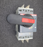 ABB TMAX T4H250 CIRCUIT BREAKER 125A  440VAC 65KA.
