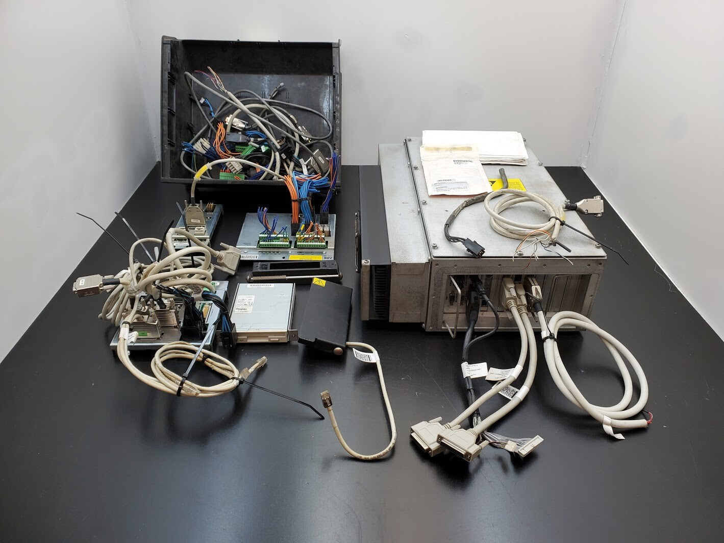 Danaher ABB Robot Control Computer S4CPLUS CPU 3HAC-6096-1/01 w/Breakout Panels