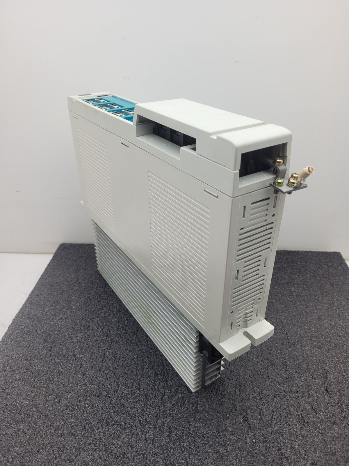 Mitsubishi Servo Drive  MDS-CH-V1-20 MELDAS AC Servo/Spindle MDS-CH 20A Control