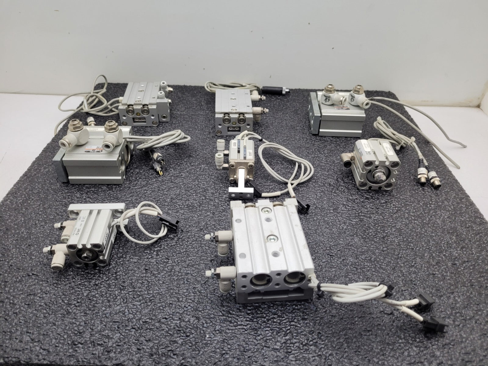 Lot of - 8 Assorted  SMC MXS 100PSI Linear Slide Guide Cylinder w/sensors