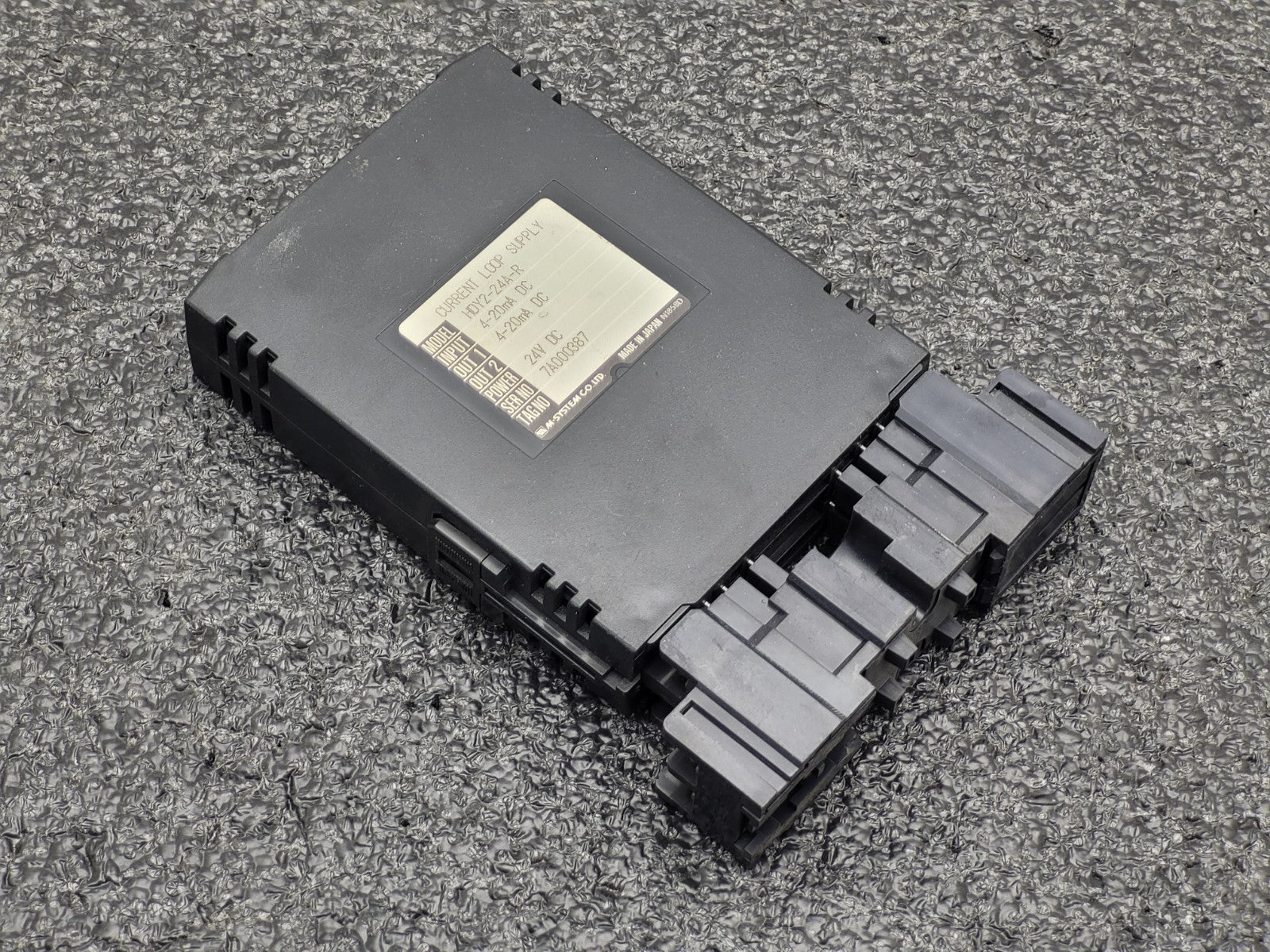 M-SYSTEM HDY2-24A-R  CURRENT LOOP SUPPLY 24V DC DIN Rail Mount HDY2