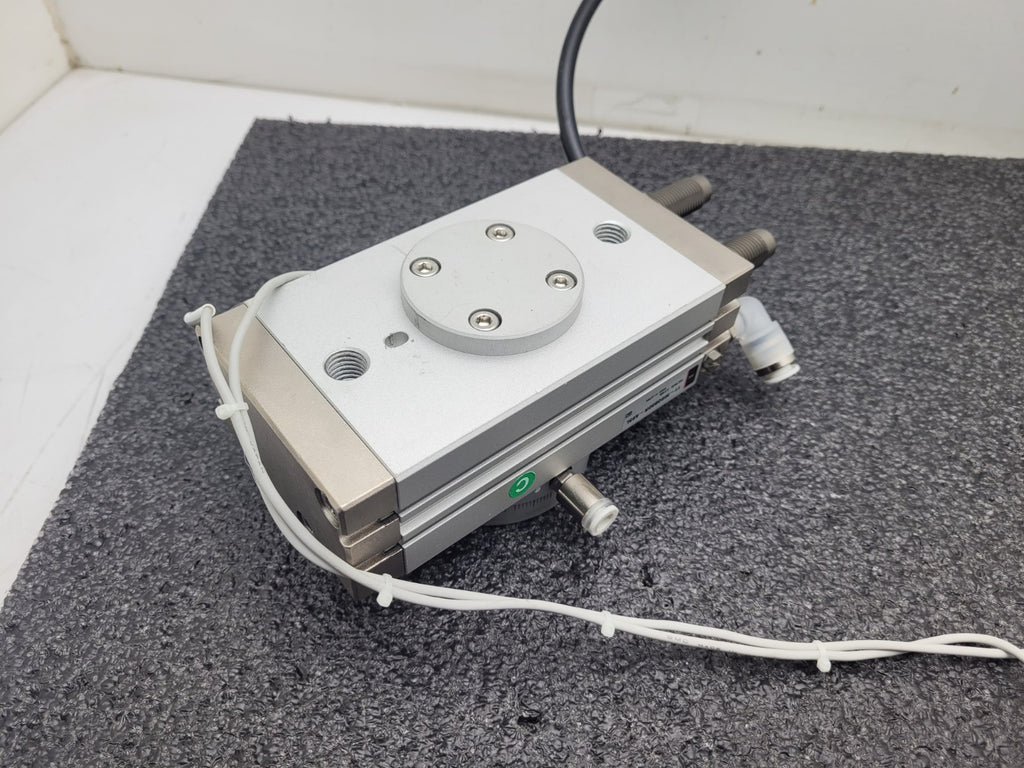 SMC 11-MSQB50R Pneumatic Rotary Actuator Table w/ 2x D-A93 Autoswitches Sensors