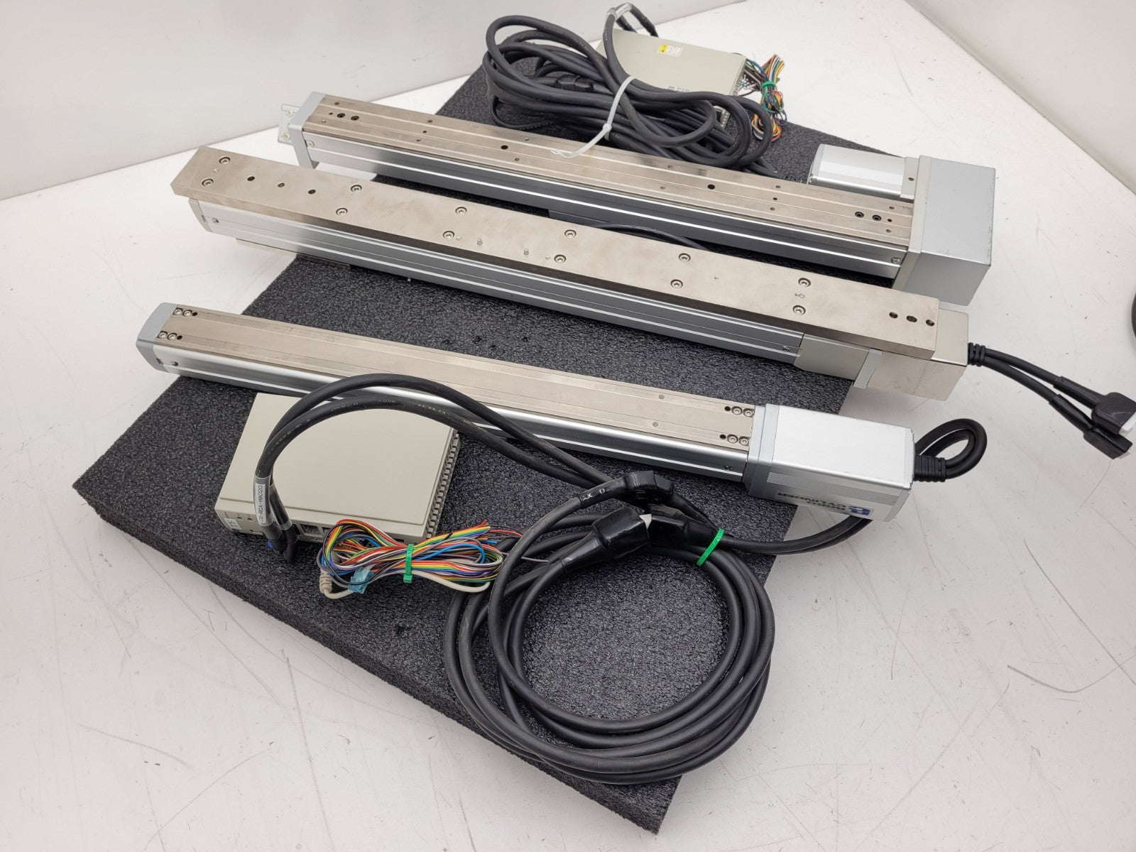 IAI RCS-SMR-I-100-H-1000-M-R Robo Cylinder 300mm 450mm Stroke Linear Actuator C