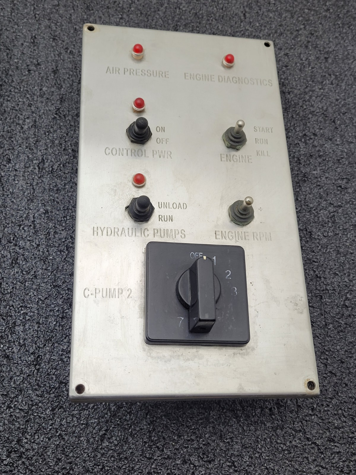 Lot of 2  OEM Controls RS11T6617 Rotary Industrial Potentiometer Control Panel