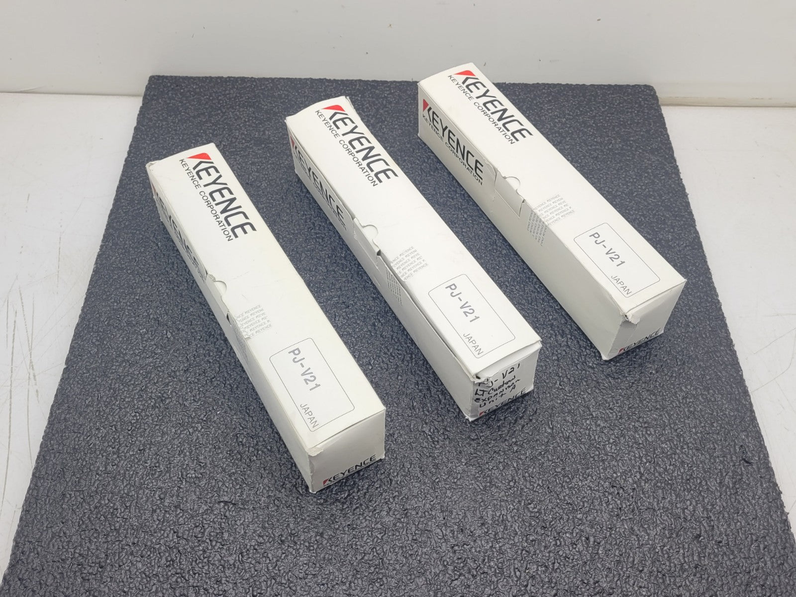 Lot of 3  Keyence Digital RGB Light Safety Curtain Sensor Extender EPJ-V21