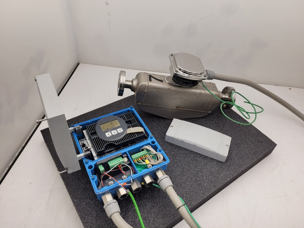 Endress+Hauser PROMASS S Mass Flowmeter 83S15-1DL7/0 Flow Controller +XMTR B [7]